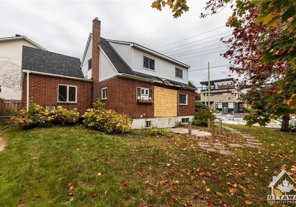 1368-belcourt-boulevard-ottawa-ontario-1223487