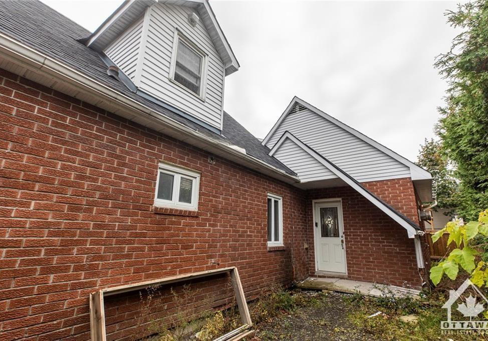 1368-belcourt-boulevard-ottawa-ontario-1223487