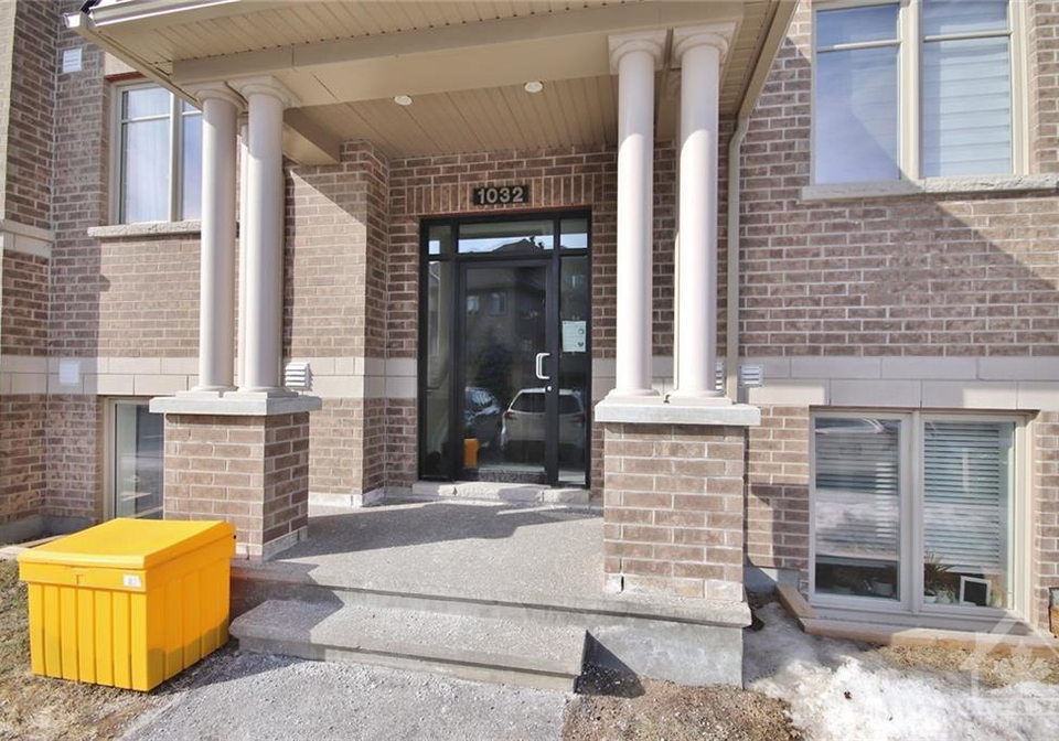 1032-beryl-private-ottawa-ontario-1231831