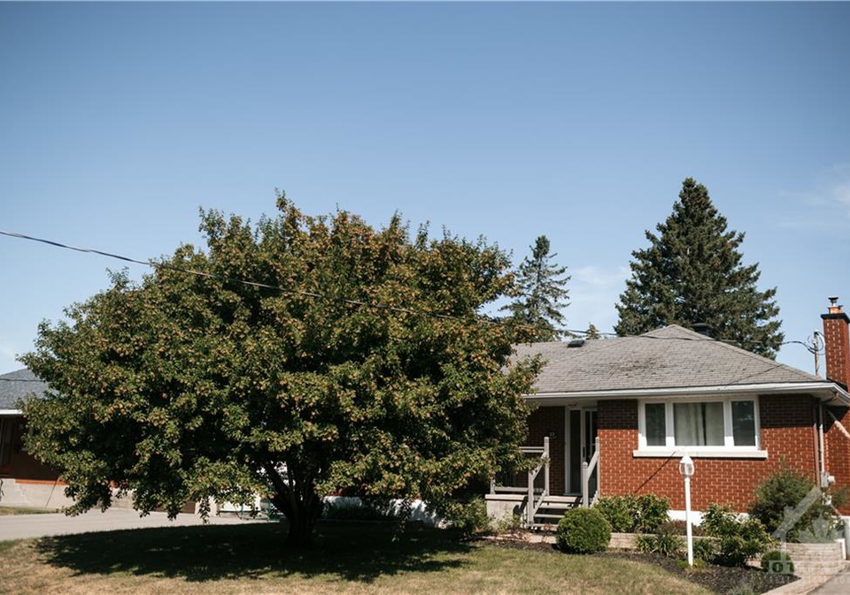 13-donna-street-ottawa-ontario-1236015