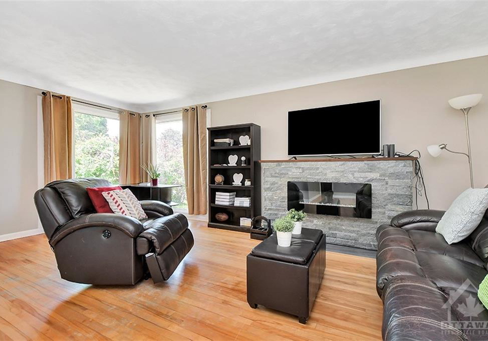 822-weston-drive-ottawa-ontario-1243708