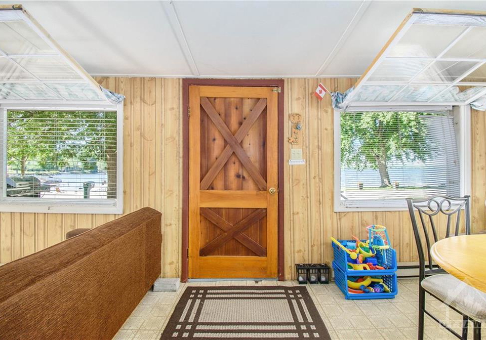 821-archibald-street-braeside-ontario-1244589