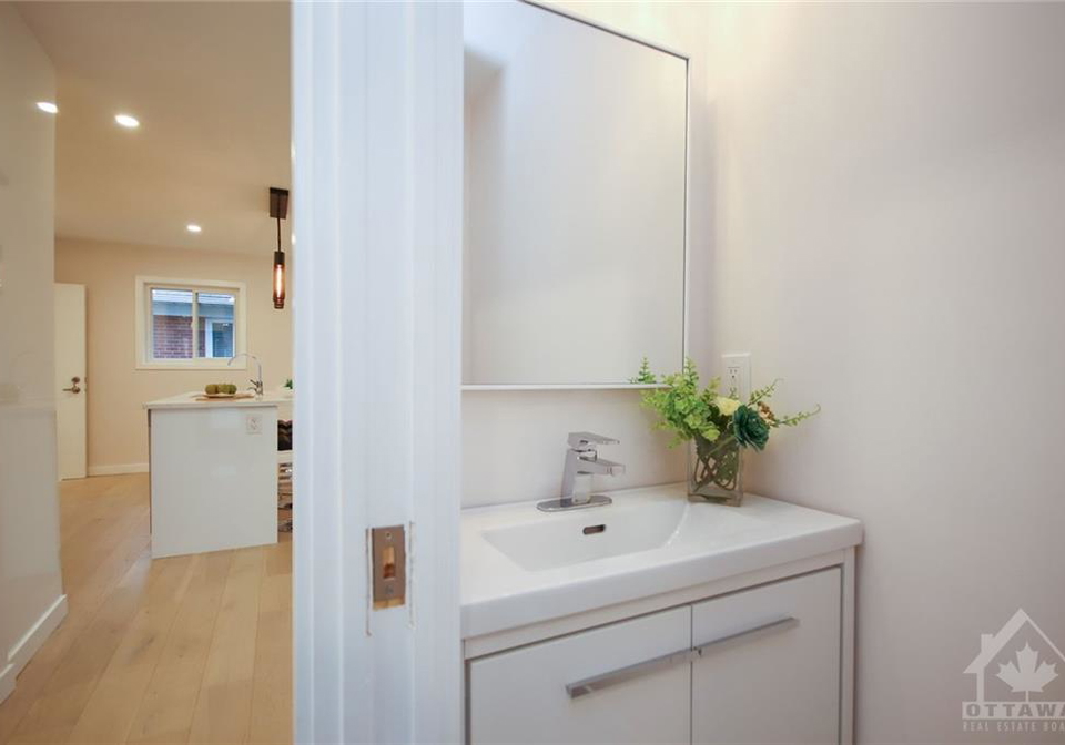 610-alesther-street-ottawa-ontario-1268453