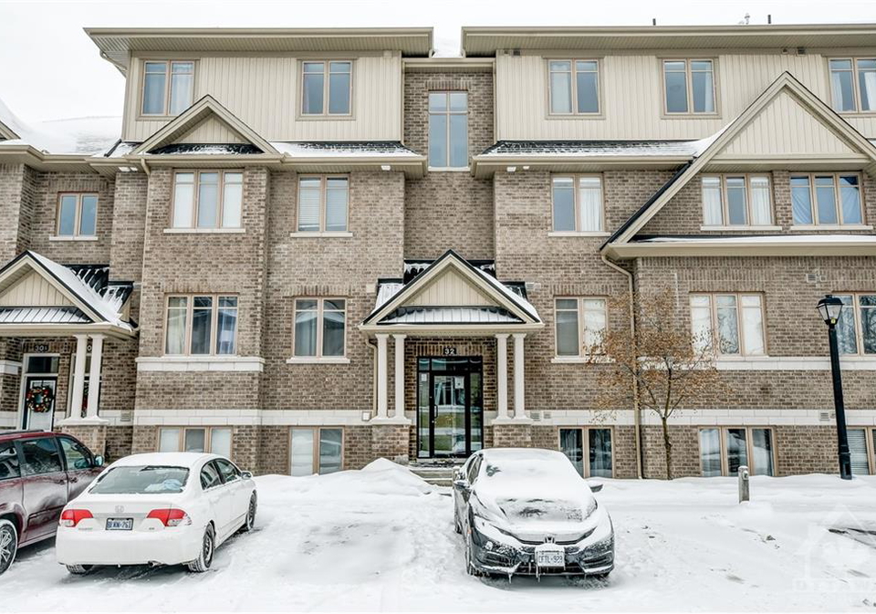 32-tadley-private-ottawa-ontario-1279321