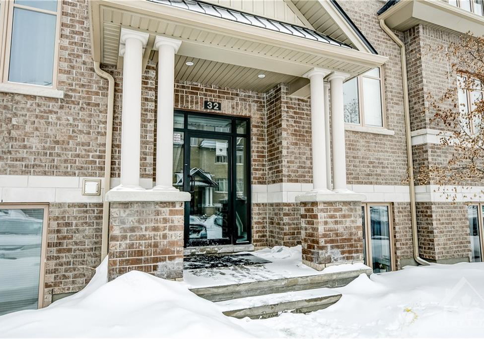 32-tadley-private-ottawa-ontario-1279321
