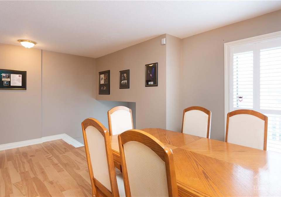 106-castlegreen-private-ottawa-ontario-1287223