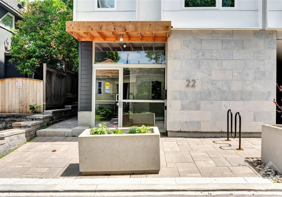 22-perkins-street-ottawa-ontario-1295050