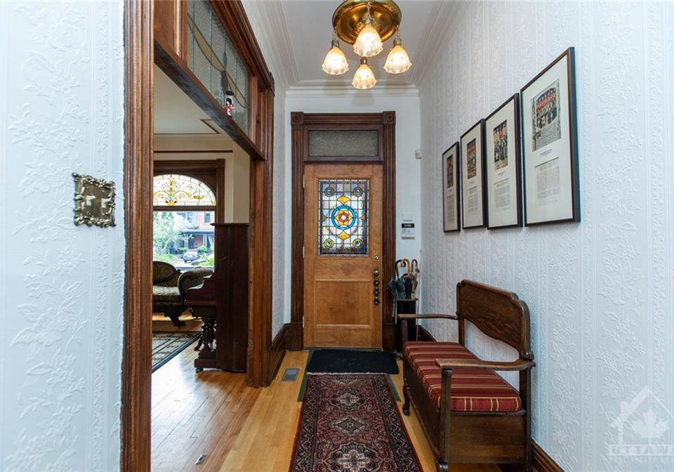 12-somerset-street-w-ottawa-ontario-1295703