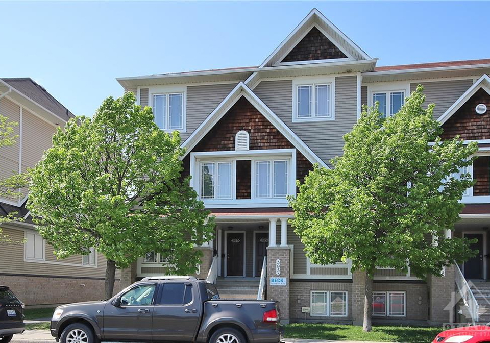 395-chapman-mills-drive-ottawa-ontario-1296915