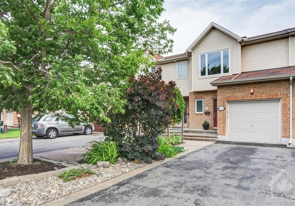 238-claridge-drive-ottawa-ontario-1300773