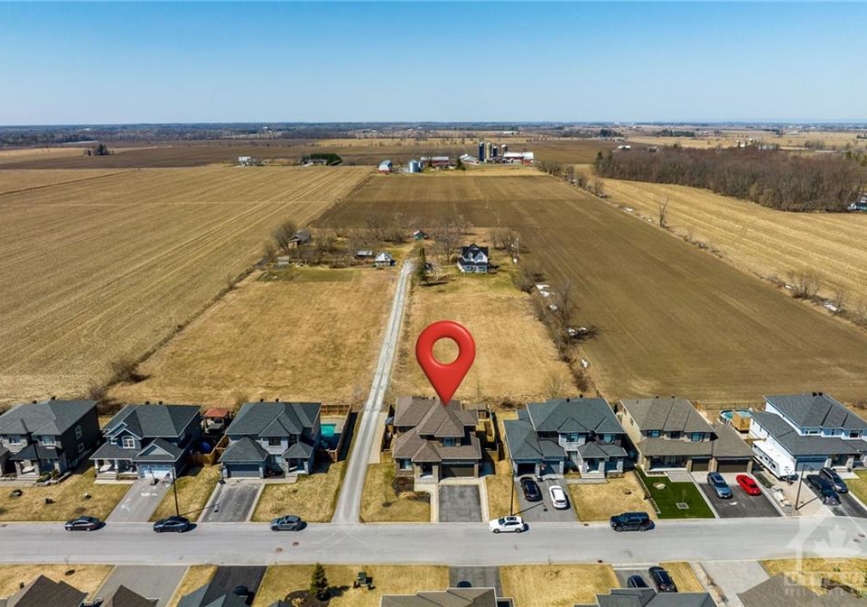 105-talos-circle-ottawa-ontario-1336943