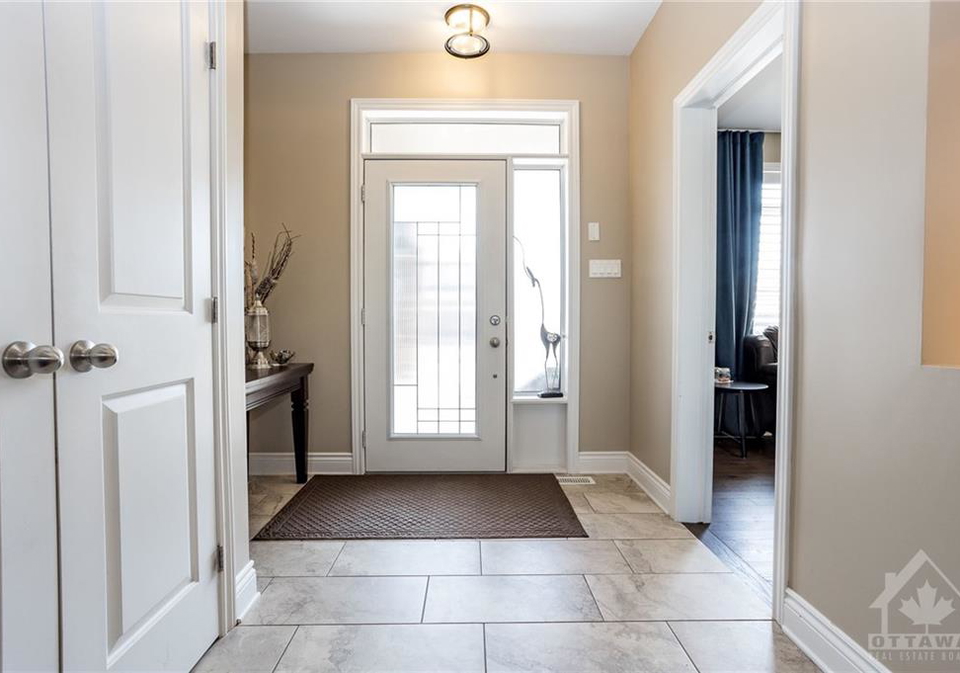 105-talos-circle-ottawa-ontario-1336943
