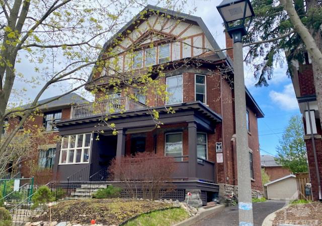 220-powell-avenue-ottawa-ontario-1339845