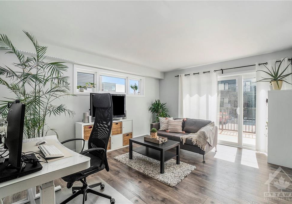 315-eldorado-private-kanata-ontario-1340863