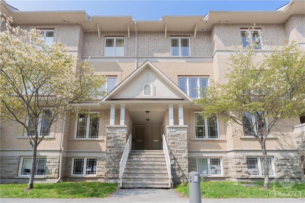 271 PASEO Private , Nepean