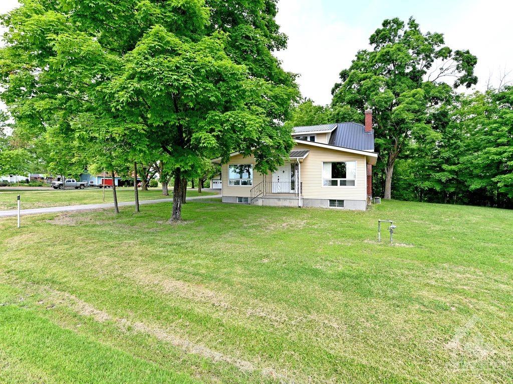 198 WABA Road , Pakenham