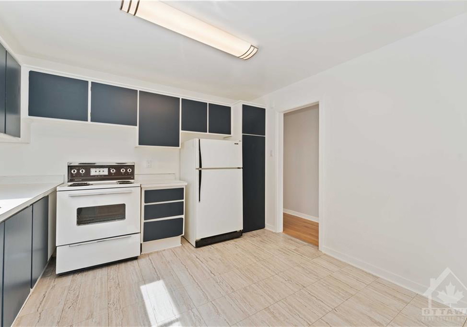 2647-priscilla-street-ottawa-ontario-1348907