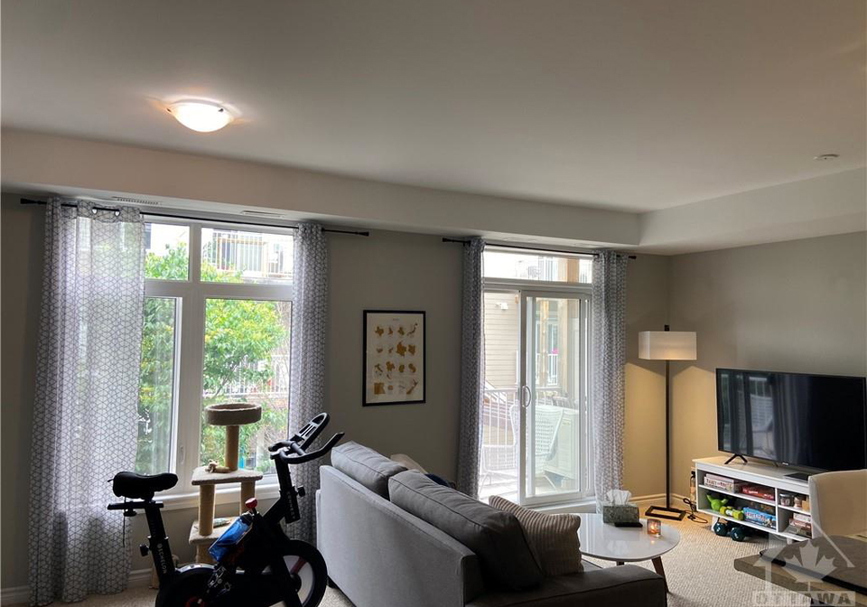 326-everest-private-ottawa-ontario-1351171