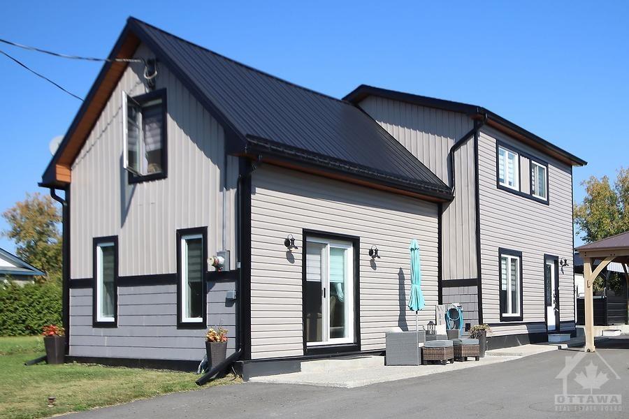 2419 DU LAC Road , SaintPascalBaylon