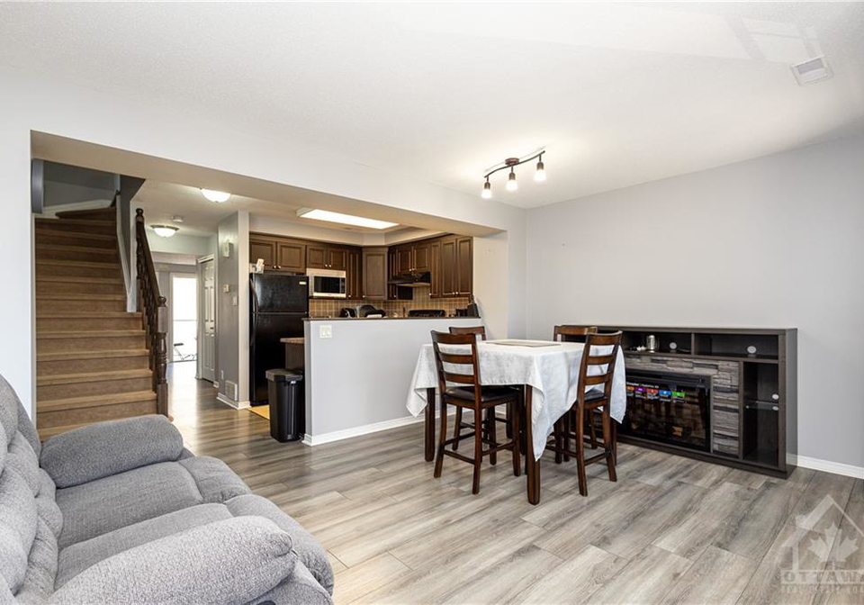 700-reardon-private-ottawa-ontario-1366822