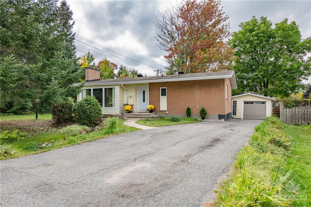 36 CASSIDY Road , Nepean