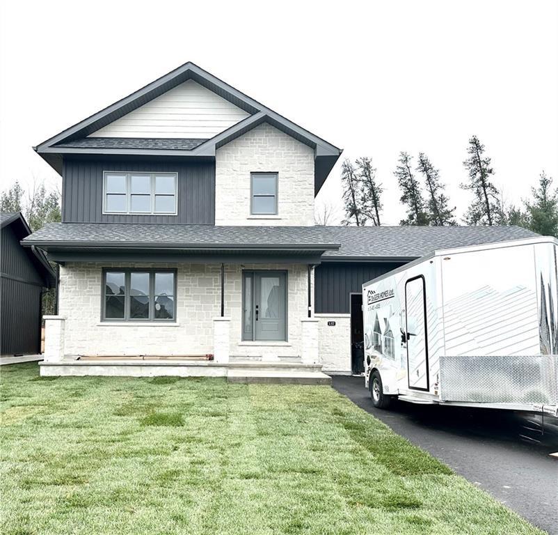 Similar Sold Properties to 10 Hoffman Street, Petawawa, HOFFMAN