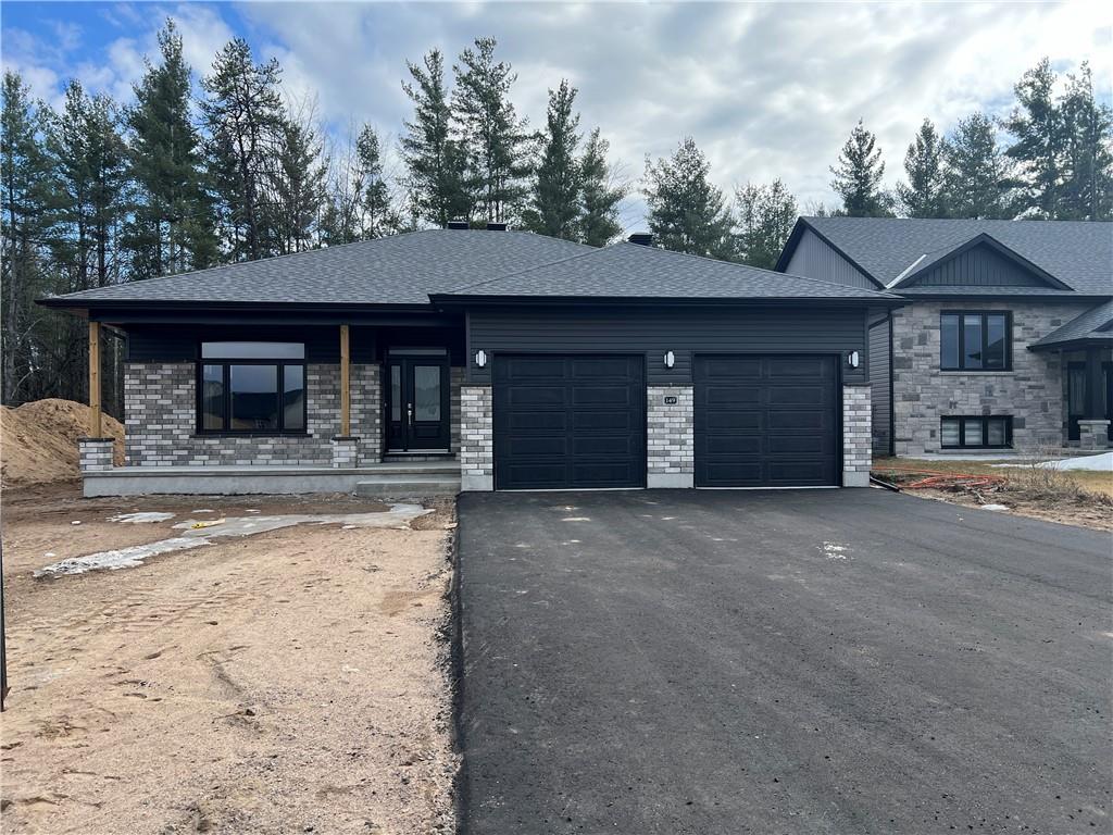 Similar Sold Properties to 10 Hoffman Street, Petawawa, HOFFMAN