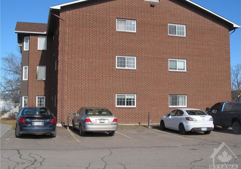 85-edey-street-arnprior-ontario-1376166