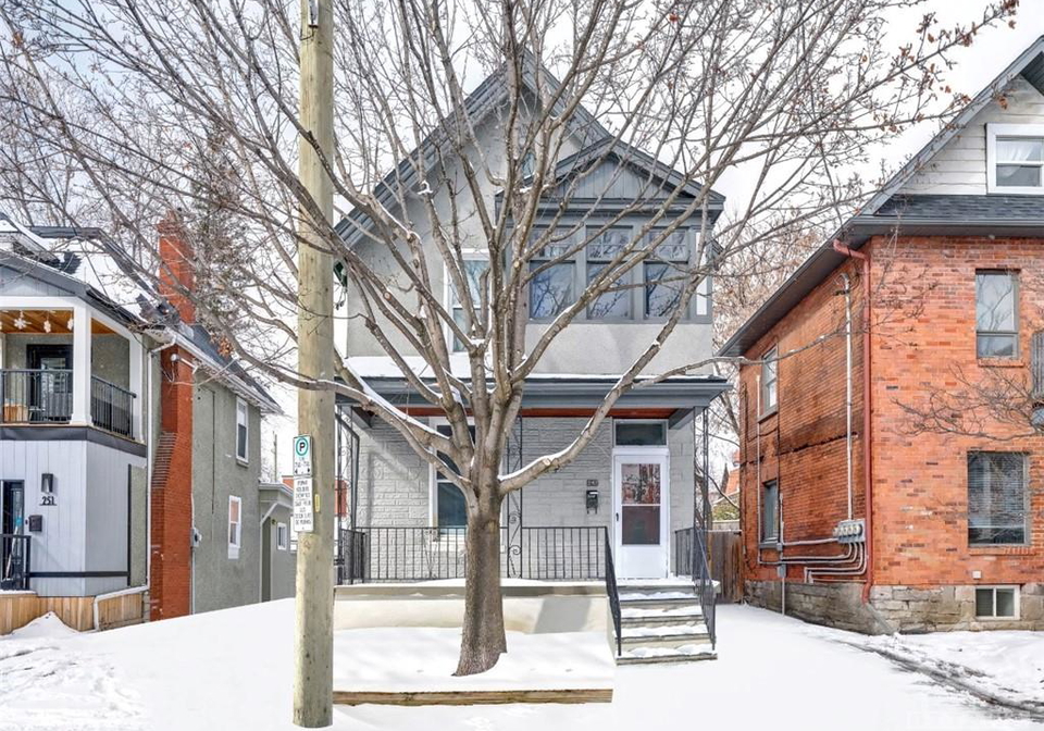 247-flora-street-ottawa-ontario-1377717