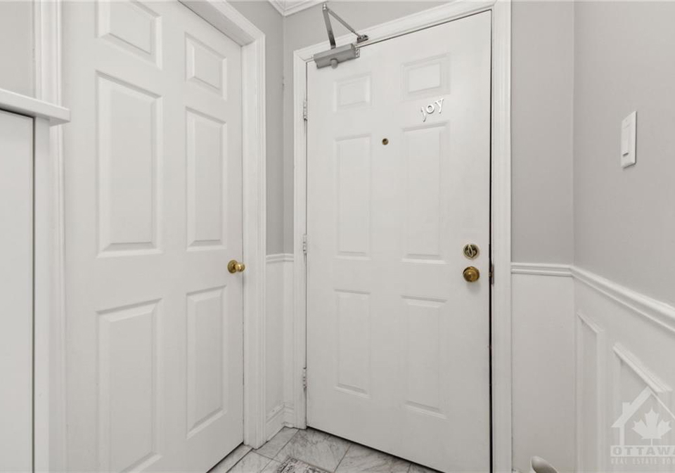 100-bruyere-street-ottawa-ontario-1382372