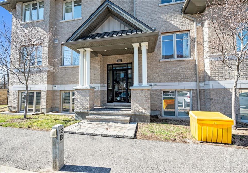 35-tadley-private-ottawa-ontario-1383843