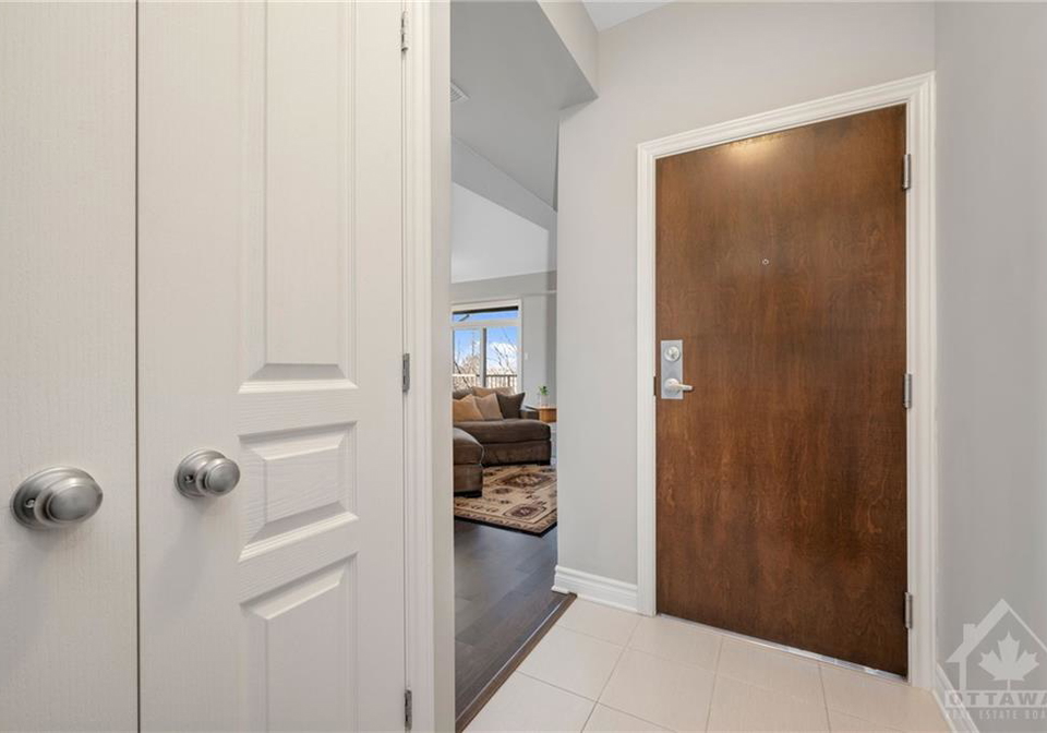 35-tadley-private-ottawa-ontario-1383843