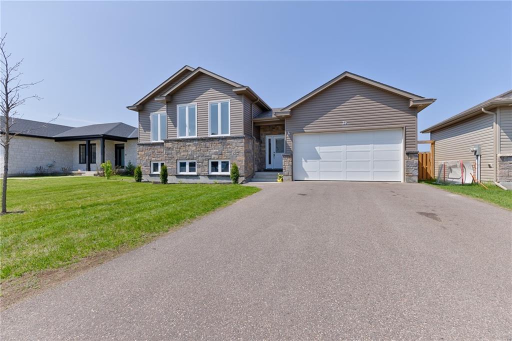 Similar Sold Properties to 10 Hoffman Street, Petawawa, HOFFMAN