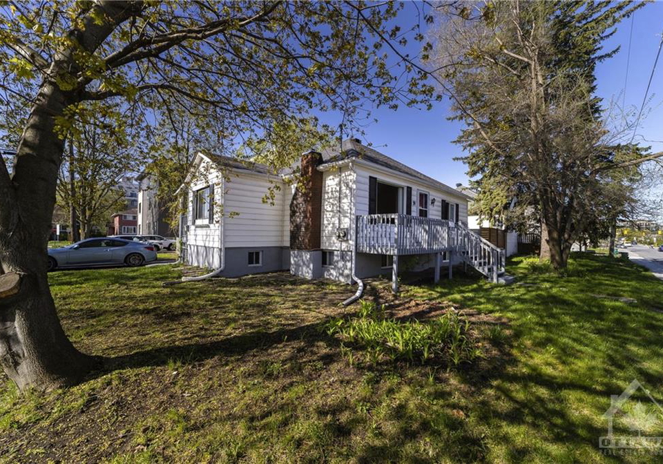 98-queen-mary-street-ottawa-ontario-1398596