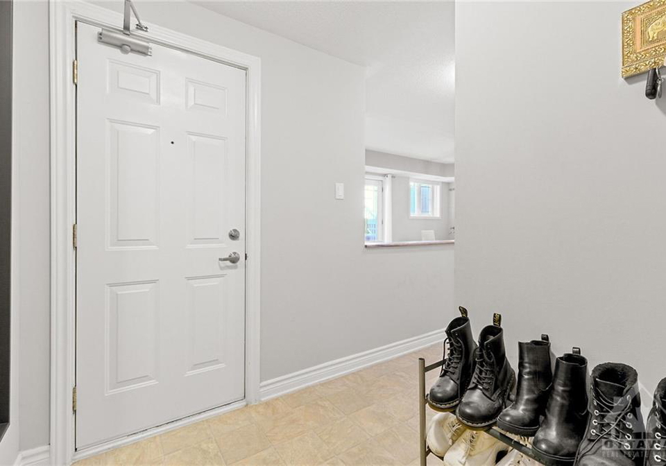 200-paseo-private-ottawa-ontario-1406461