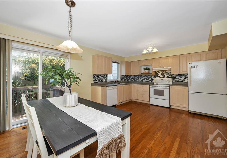 221-station-boulevard-ottawa-ontario-1407106