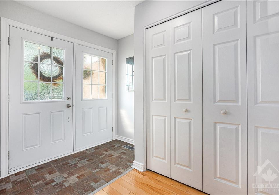 415-kintyre-private-ottawa-ontario-1407568