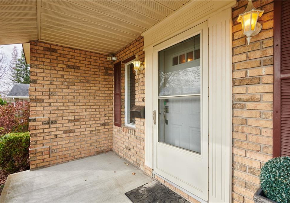 27-hoople-street-ingleside-ontario-1419641