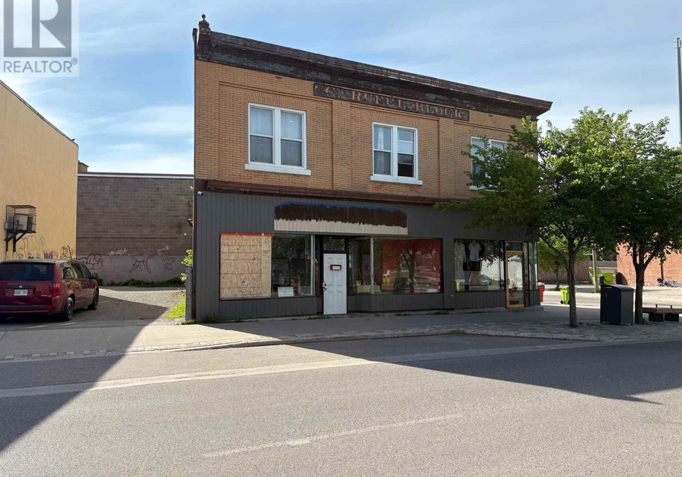 146-gore-st-sault-ste-marie-ontario-sm251300