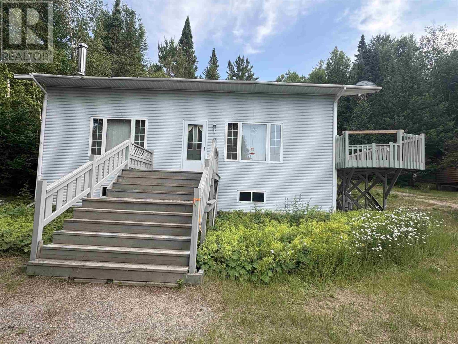 pcl-m1073-6-sec-summer-resort-lt-6-place-m1073-kindogan-lake-chapleau-ontario-sm251938
