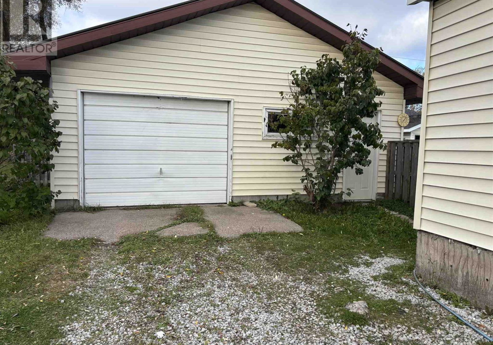 78-mcnabb-st-sault-ste-marie-ontario-sm253114