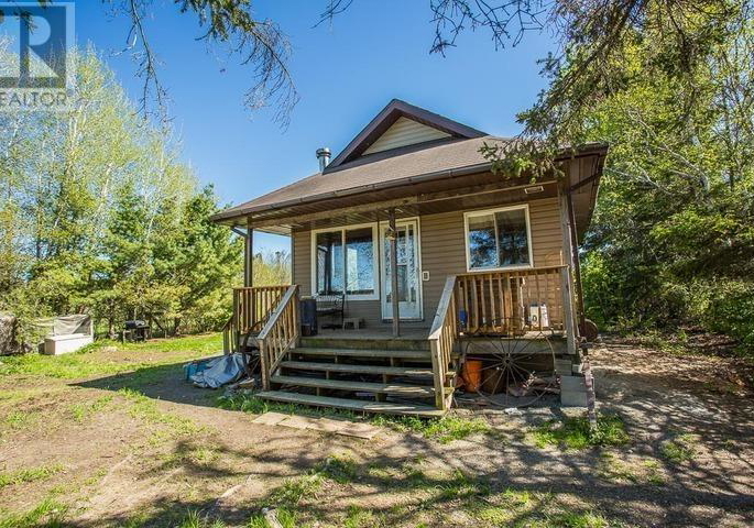 shaw-road-algoma-unorganized-north-part-ontario-sm253482