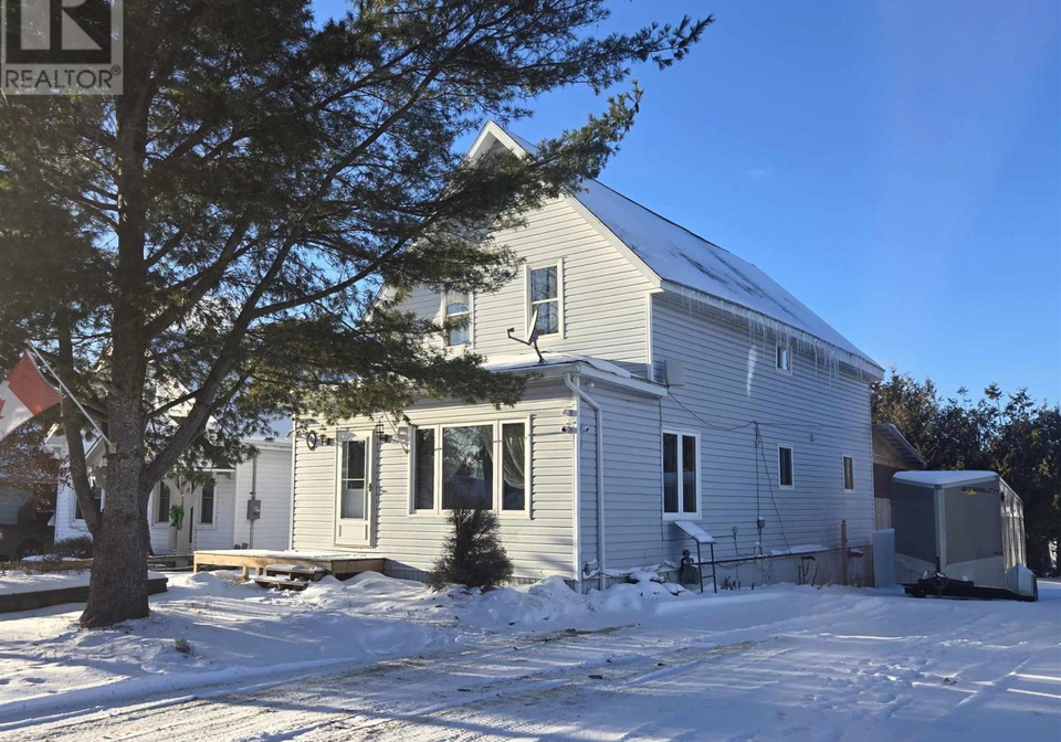 138-lakeside-avenue-blind-river-ontario-sm253484