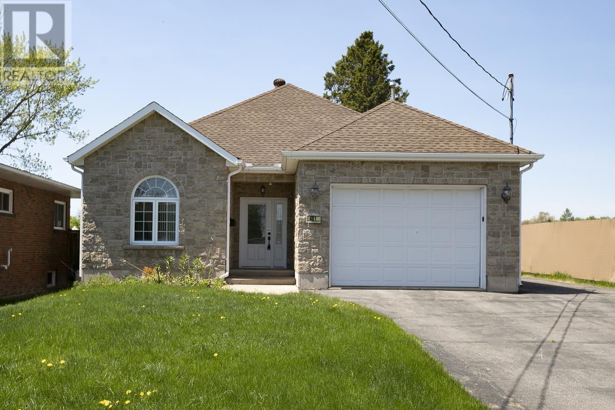 481-lake-st-sault-ste-marie-ontario-sm253487