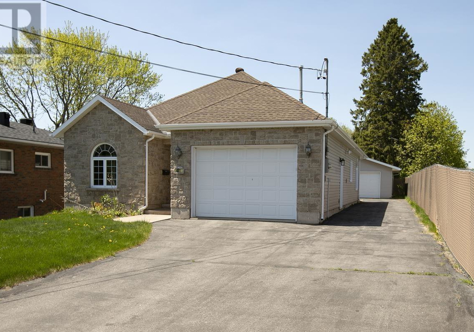 481-lake-st-sault-ste-marie-ontario-sm253487
