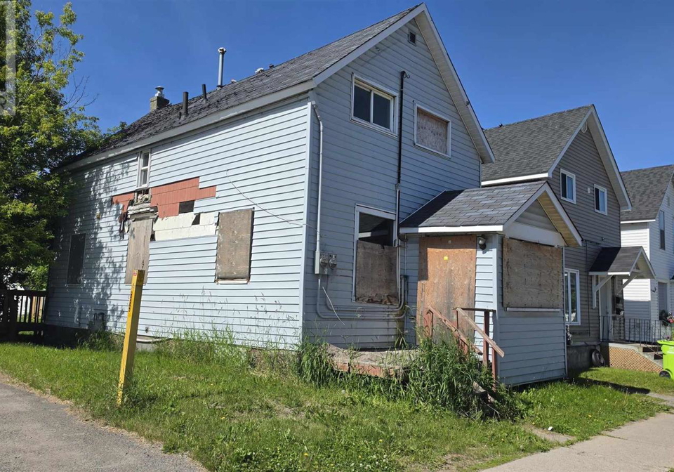 21-cathcart-st-sault-ste-marie-ontario-sm260157