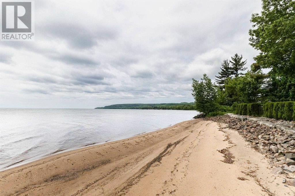 857-sunnyside-beach-road-sault-ste-marie-ontario-sm260217