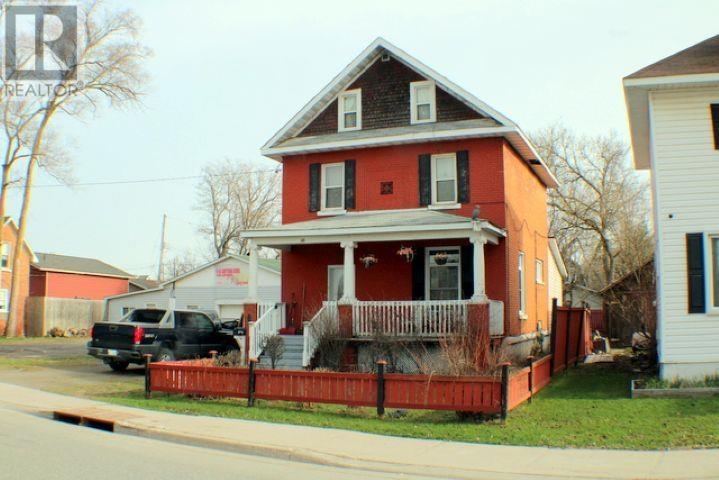 86-st-andrews-terrace-sault-ste-marie-ontario-sm260230