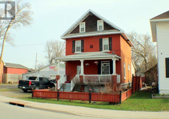 86-st-andrews-terrace-sault-ste-marie-ontario-sm260230