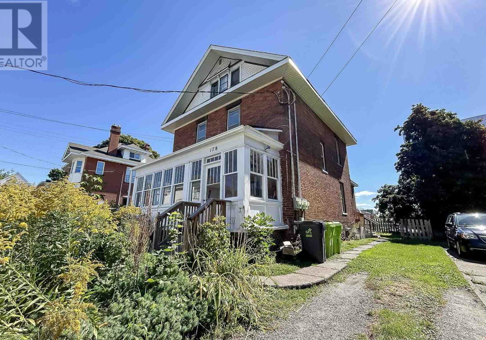 178-mcdougald-street-sault-ste-marie-ontario-sm260405
